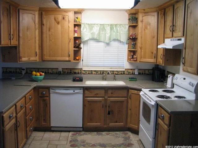 240 N 200 E, Mona, UT 84645 — photo 3