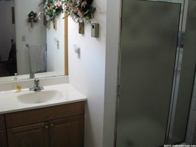 240 N 200 E, Mona, UT 84645 — photo 6