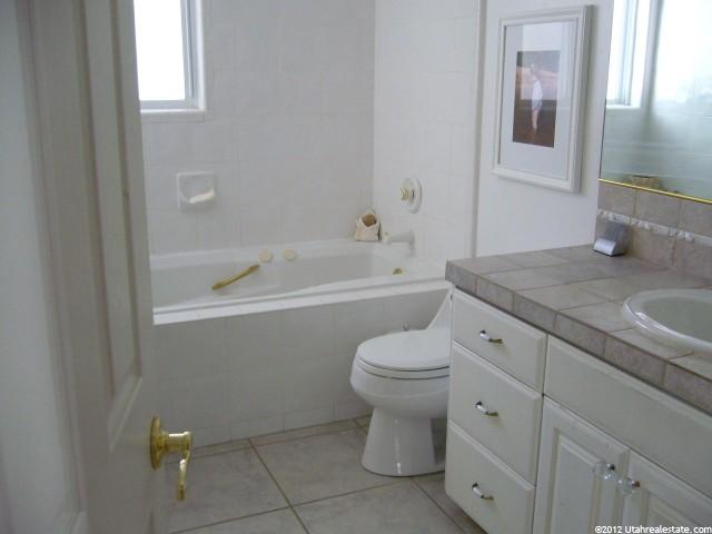 2342 E Combe Rd, Uintah, UT 84403 — photo 6