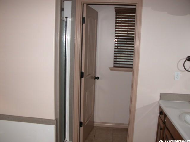 1537 E 925 S, Clearfield, UT 84015 — photo 5