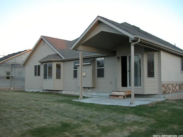 1537 E 925 S, Clearfield, UT 84015 — photo 7