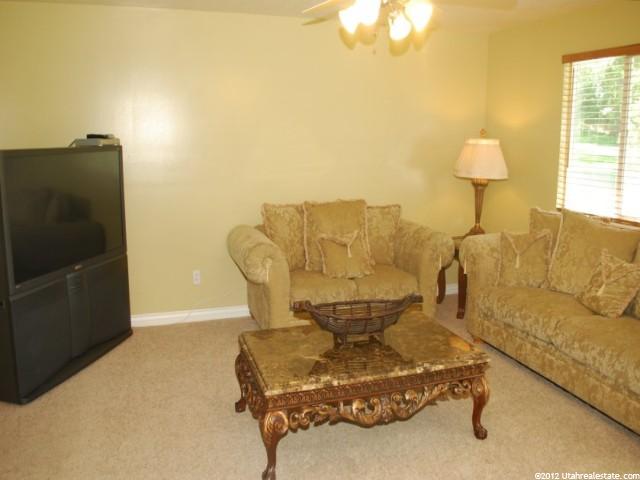 849 Quinn Ct, Ogden, UT 84404 — photo 2