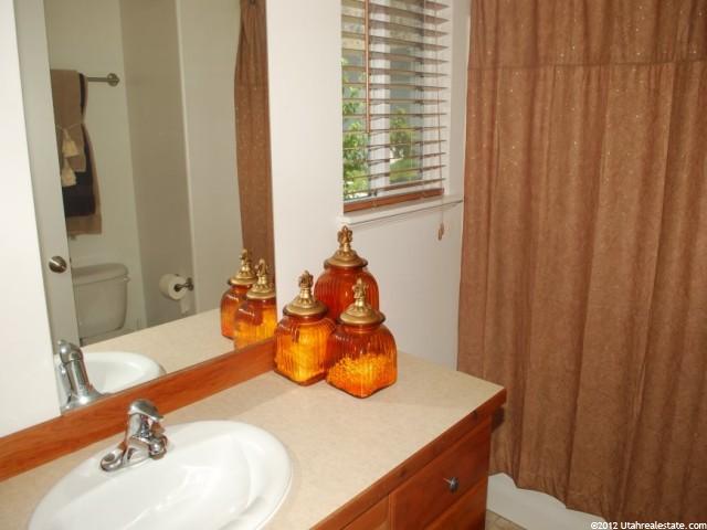 849 Quinn Ct, Ogden, UT 84404 — photo 8
