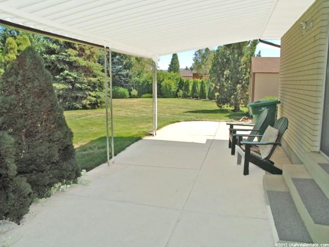 1475 E Petal Cir, Sandy, UT 84092 — photo 9