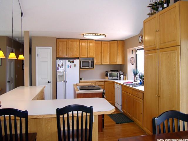 1247 E Turquoise Way, Sandy, UT 84094 — photo 3