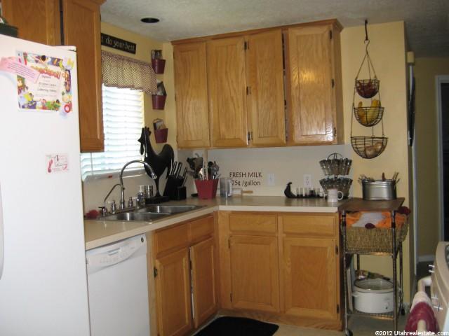 74 S 500 E, Clearfield, UT 84015 — photo 4