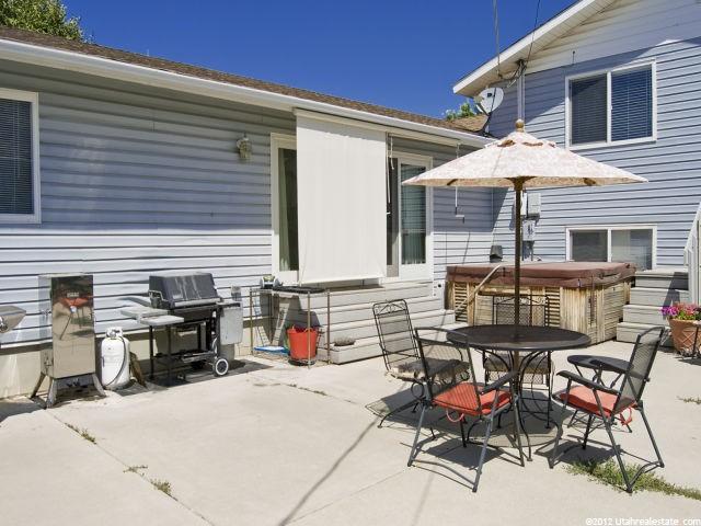 327 E 1000 N, Harrisville, UT 84404 — photo 3