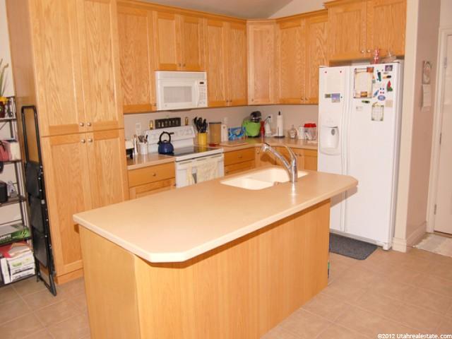 1677 W 2475 S, Syracuse, UT 84075 — photo 3