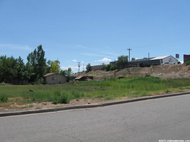 302 E 300 S, Roosevelt, UT 84066 — photo 3
