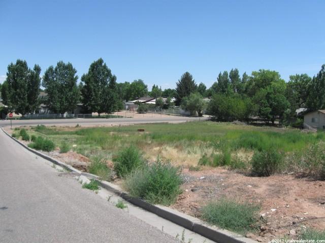 302 E 300 S, Roosevelt, UT 84066 — photo 4