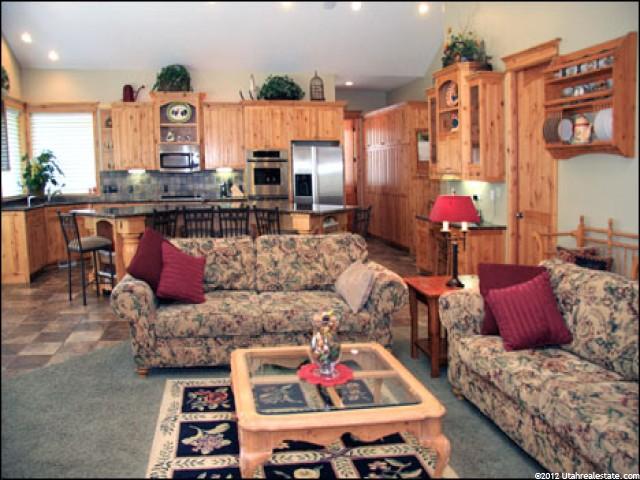 2732 S Oakwood Dr, Bountiful, UT 84010 — photo 4