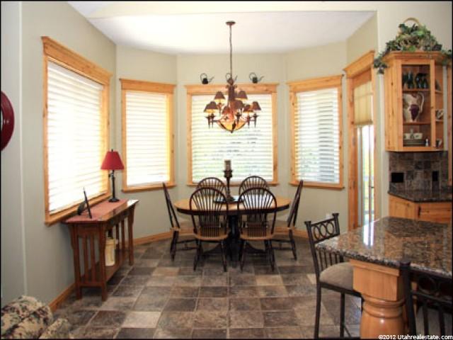 2732 S Oakwood Dr, Bountiful, UT 84010 — photo 6