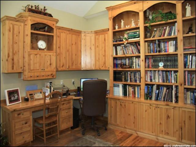 2732 S Oakwood Dr, Bountiful, UT 84010 — photo 9