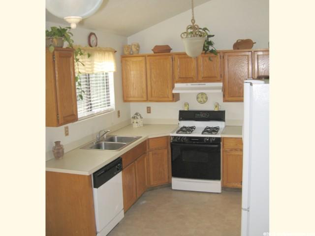 4859 S 3050 W, Roy, UT 84067 — photo 5