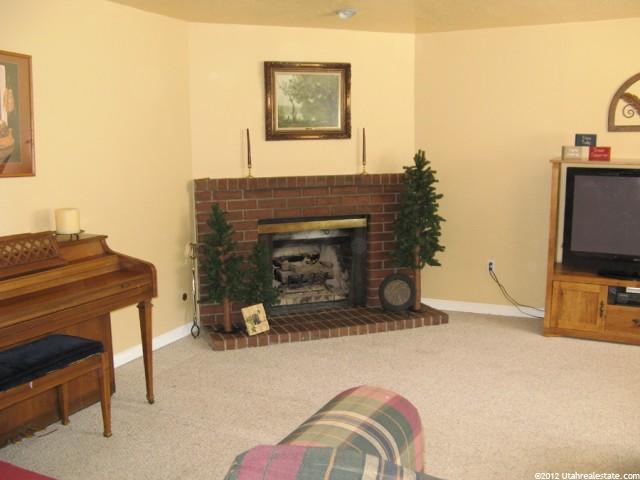4859 S 3050 W, Roy, UT 84067 — photo 6