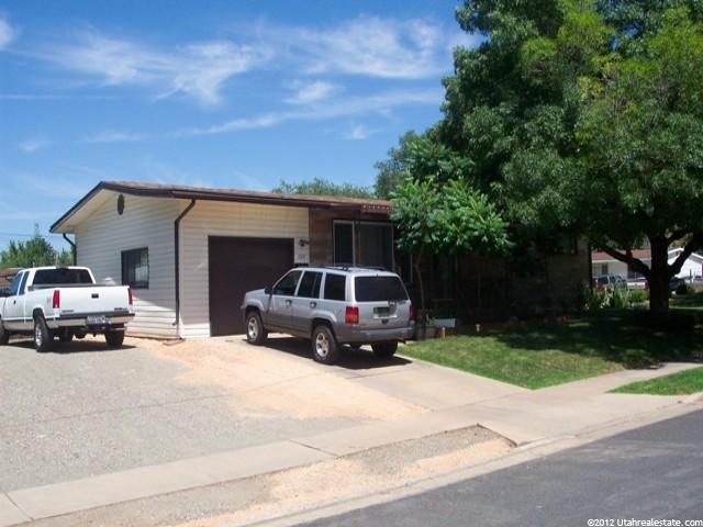 364 W 1425 N, Sunset, UT 84015 — photo 6