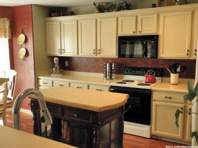 7787 S 2100 E, South Weber, UT 84405 — photo 3