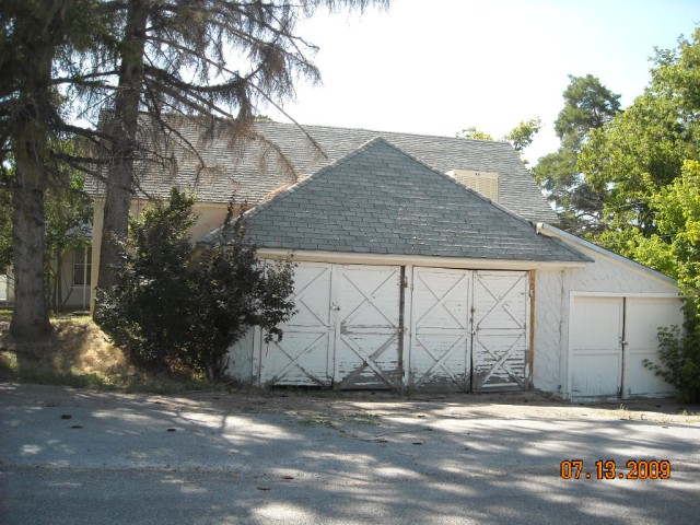 391 E Main St, Hyrum, UT 84319 — photo 4
