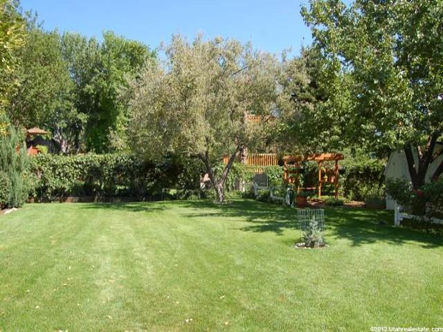 1544 Tameron Dr, Sandy, UT 84092 — photo 12