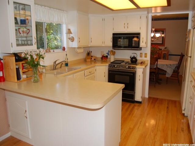1544 Tameron Dr, Sandy, UT 84092 — photo 3