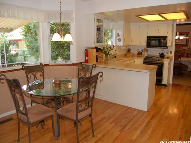 1544 Tameron Dr, Sandy, UT 84092 — photo 4