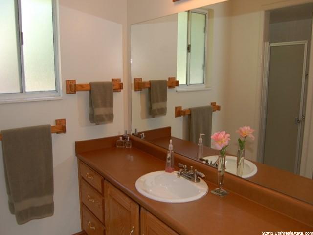 1544 Tameron Dr, Sandy, UT 84092 — photo 7