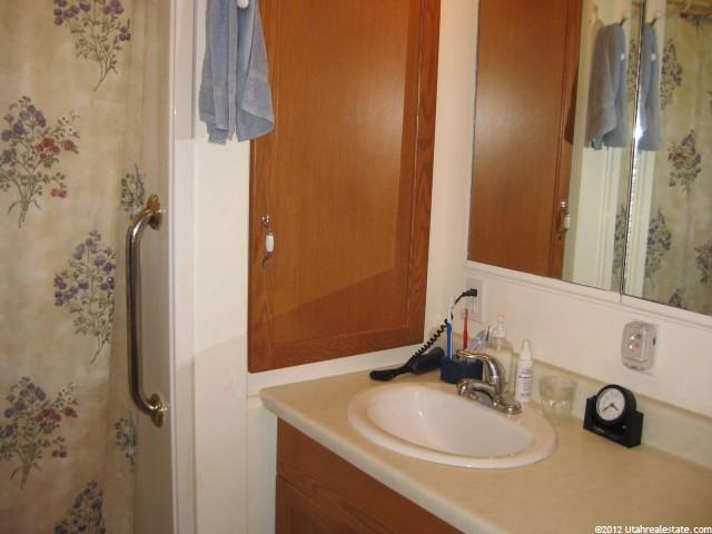 303 N State St, Preston, ID 83263 — photo 7
