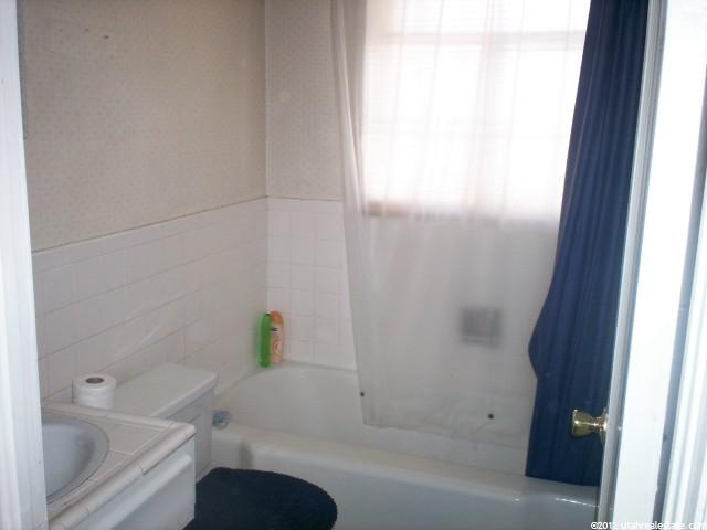 190 E Mountain View Dr S, Murray, UT 84107 — photo 11