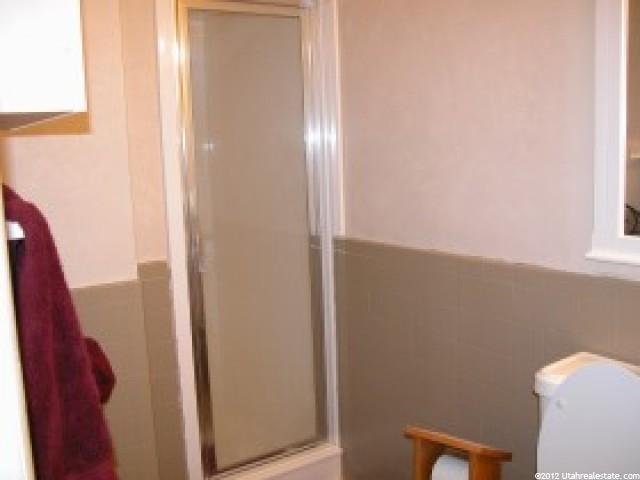 383 W 400 N #13, Bountiful, UT 84010 — photo 7