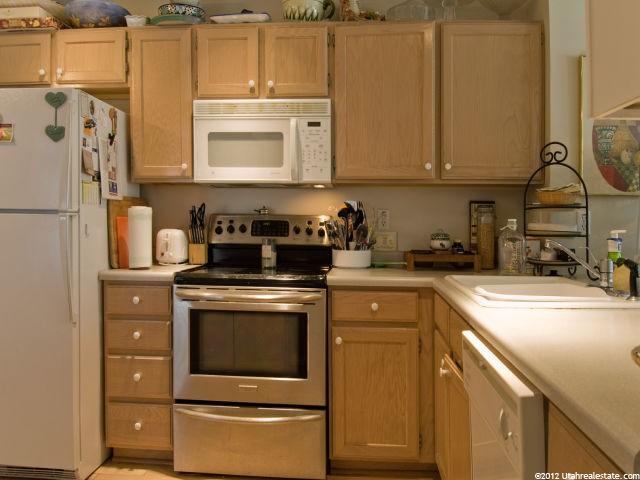 216 N 170 W, Centerville, UT 84014 — photo 5