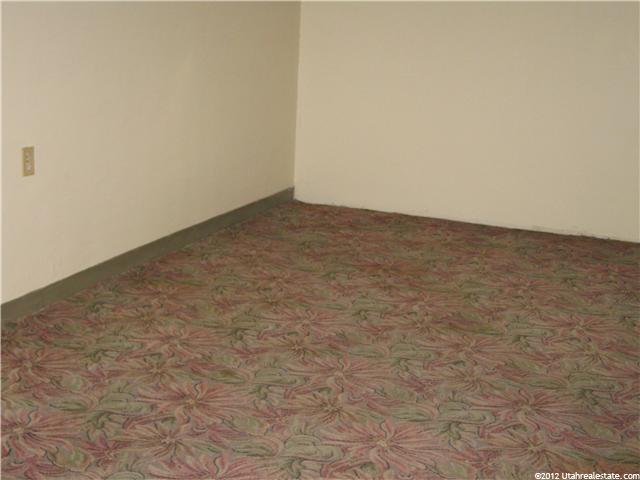 2389 N 2000 W, Farr West, UT 84404 — photo 6