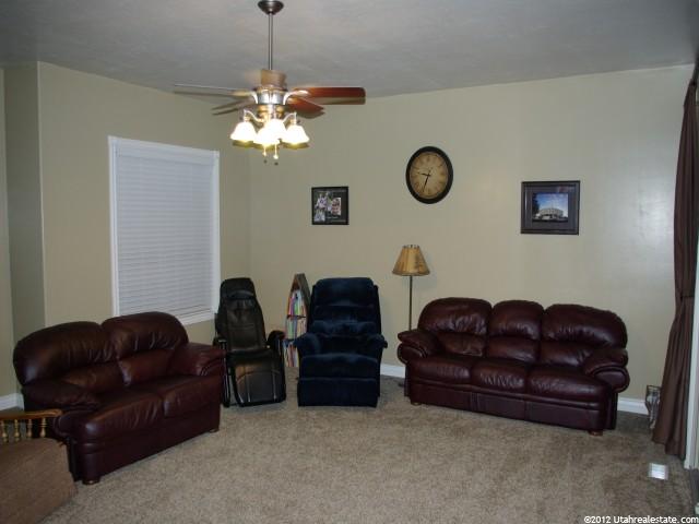 1366 W 1300 N, Clinton, UT 84015 — photo 4