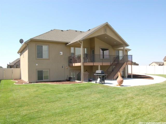 696 W 2825 N, Pleasant View, UT 84414 — photo 7