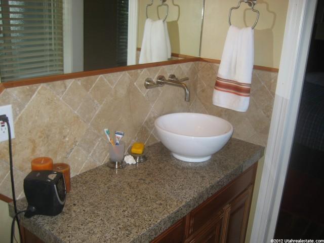 760 Panorama Dr, South Ogden, UT 84403 — photo 7