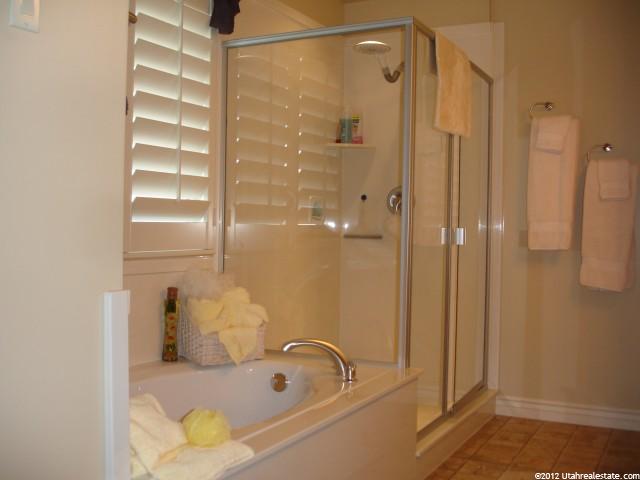 684 W 750 S, Layton, UT 84041 — photo 6