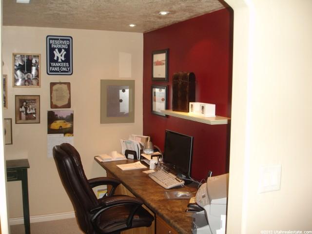 684 W 750 S, Layton, UT 84041 — photo 9
