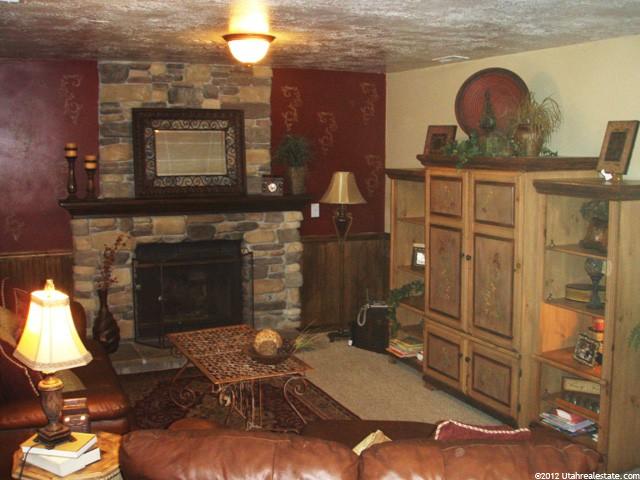 1435 Ash Dr, Layton, UT 84040 — photo 3