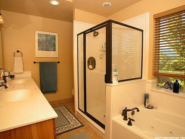 454 Hawthorne Dr, River Heights, UT 84321 — photo 8