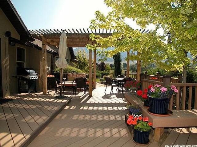 454 Hawthorne Dr, River Heights, UT 84321 — photo 11