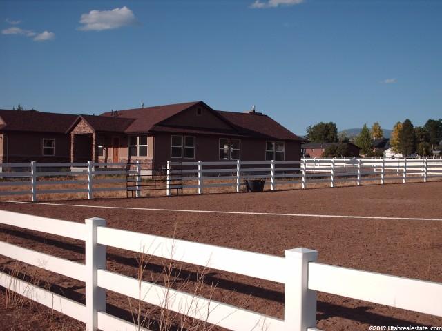 525 S 200 E, Spring City, UT 84662 — photo 2