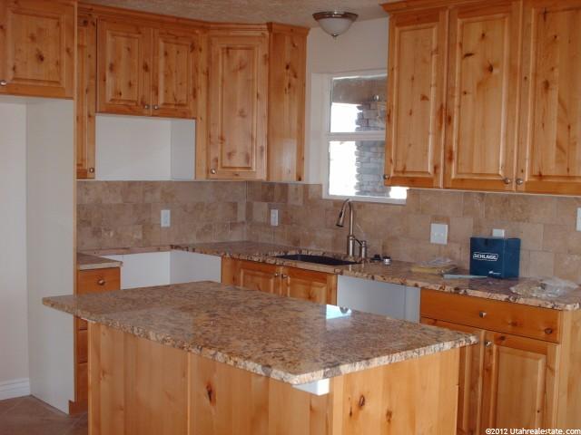 525 S 200 E, Spring City, UT 84662 — photo 5