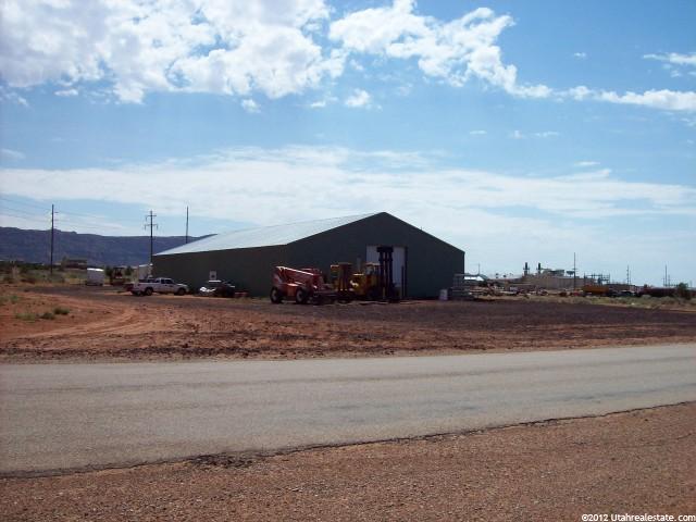 1295 N State St, Hildale, UT 84784 — photo 3