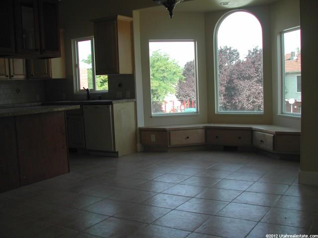 385 W 200 N, Bountiful, UT 84010 — photo 7