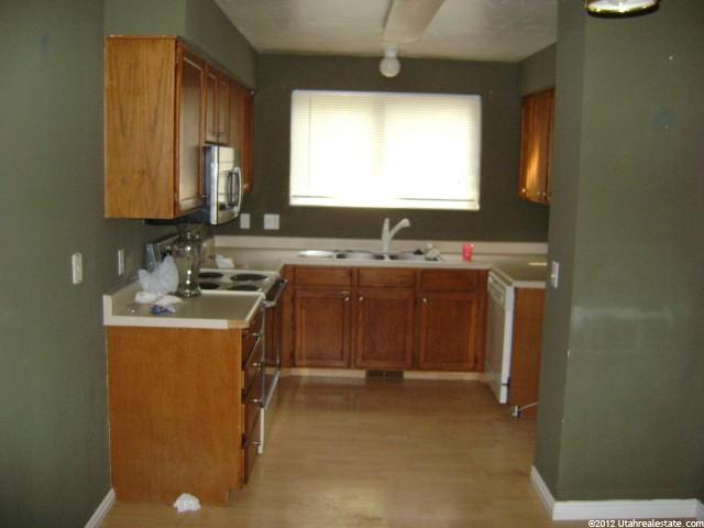 11298 S Drystone Rd E, Sandy, UT 84094 — photo 2