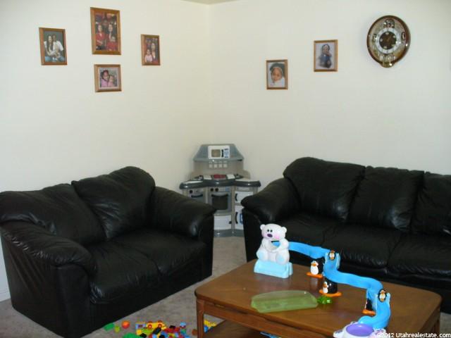 474 E 475 N, Ogden, UT 84404 — photo 2