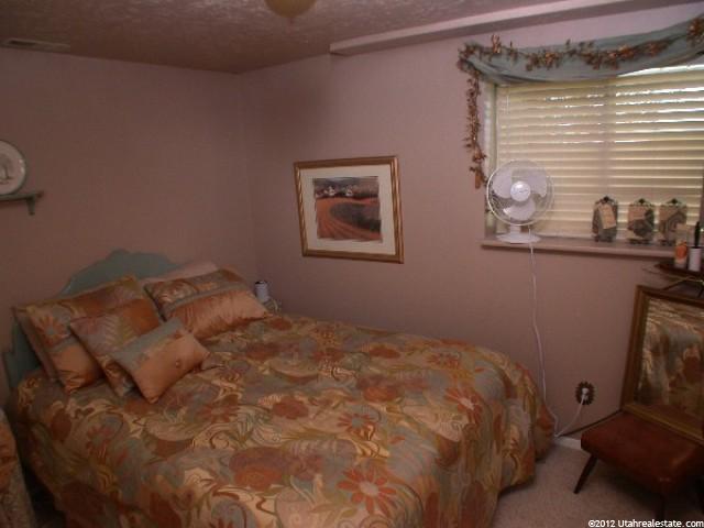 12052 S Millridge Cir E, Sandy, UT 84094 — photo 7