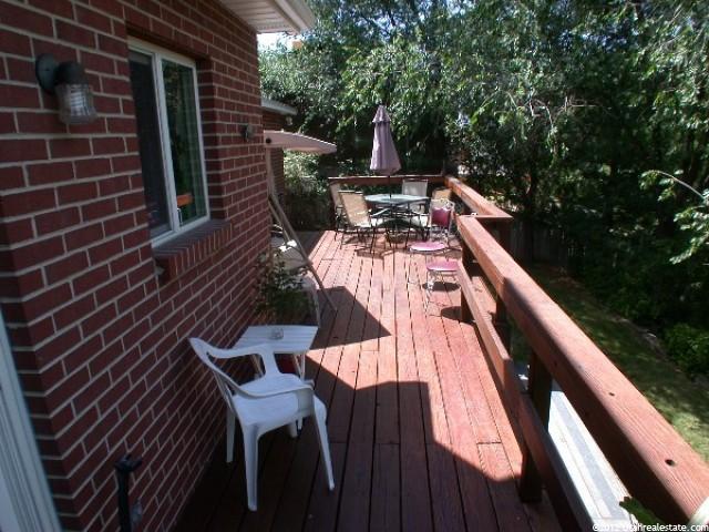 12052 S Millridge Cir E, Sandy, UT 84094 — photo 10