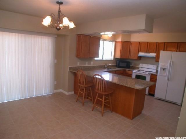 12146 S Pineridge Rd E, Sandy, UT 84094 — photo 3