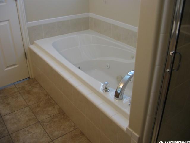 3910 W Turnberry Dr S, Syracuse, UT 84075 — photo 8