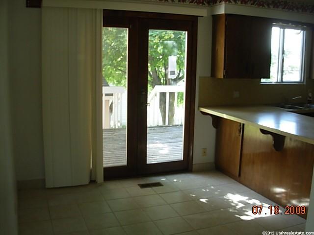 907 W 330 S, Logan, UT 84321 — photo 10